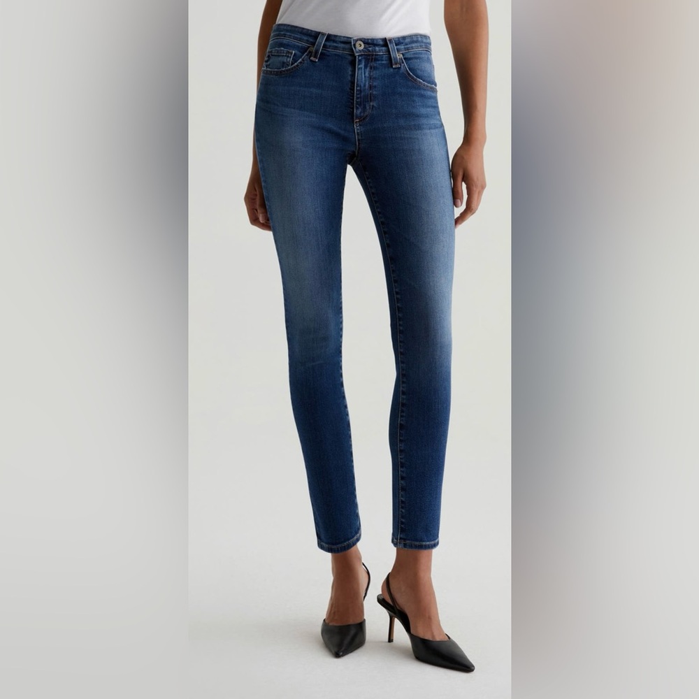 AG
Prima Ankle
Cigarette Jeans
